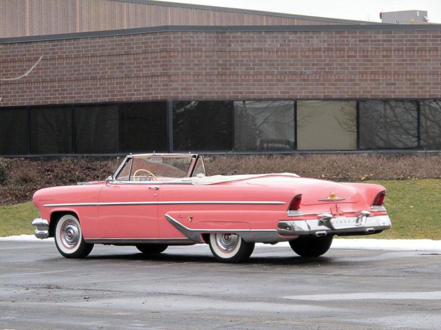  Lincoln Capri Special Custom Convertible (76A) 1955 года  (фото 34 из 39)